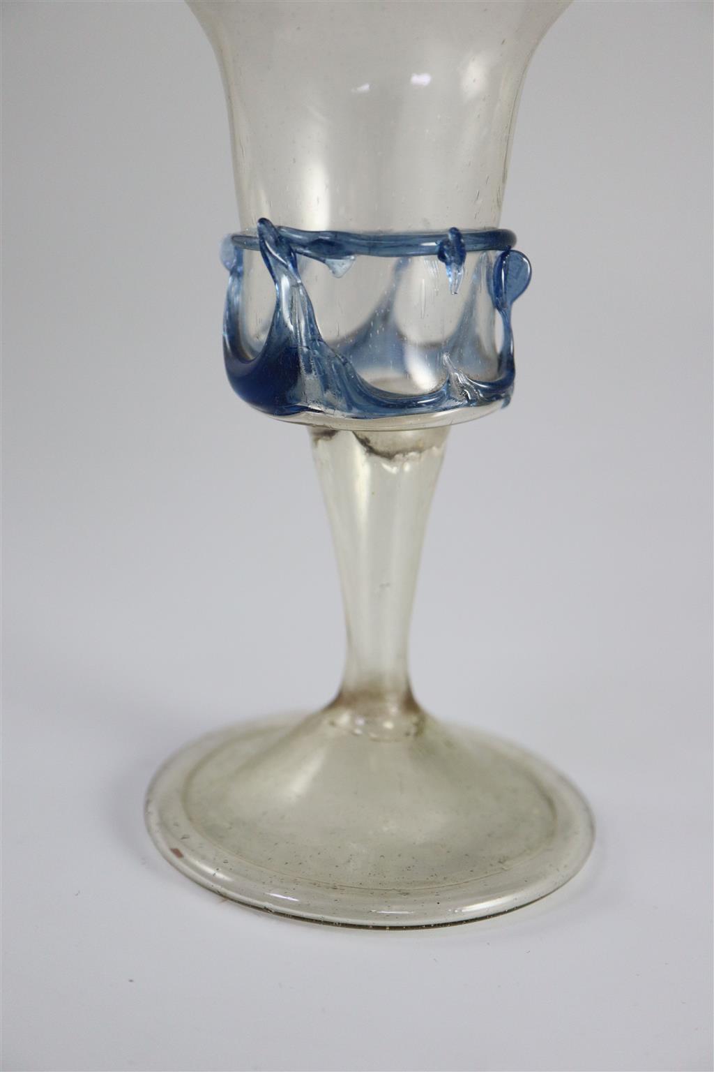 A Spanish façon de venise wine glass, 17th century, 14cm high